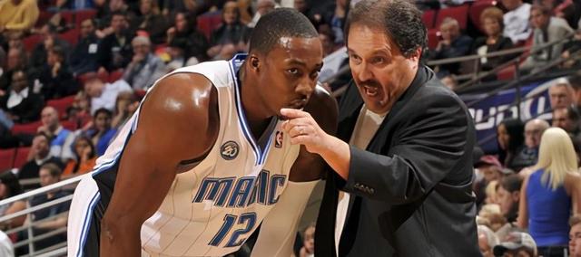 克罗斯：居莱尔和我不是同类型球员，我相信他能在皇马待很久（克罗斯：我和居莱尔类型不同，相信他能在皇马长久立足）