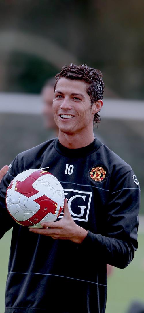 篮协发布声明：严厉打击针对女篮教练员和运动员的AI造谣行为（篮协声明：重拳打击针对女篮教练员与运动员的AI造谣）