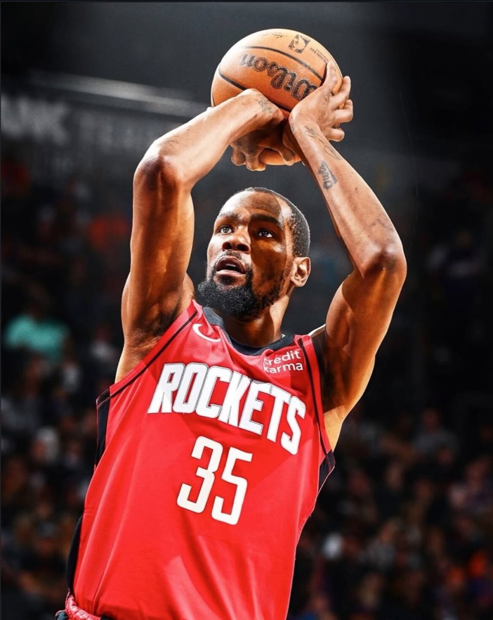 巴黎FC老板谈坎特加盟：夏窗一度很接近，眼下谈论这个话题不现实（巴黎FC老板：坎特夏窗险些加盟，现在讨论已不切实际）