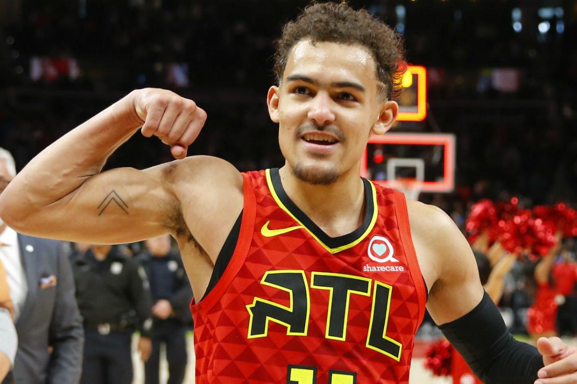 不是犯规！文班亚马扑防多特三分犯规 马刺挑战成功改跳球（误判被推翻：文班亚马防多特三分无犯规，马刺挑战成功改判争球）