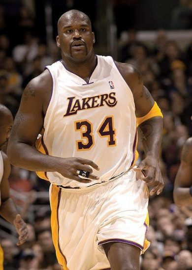 斯基拉：皇马球员恩德里克距离租借加盟里昂仅一步之遥（斯基拉：恩德里克接近租借至里昂，交易只待敲定）