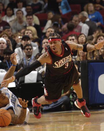 纳米比亚足球的拓荒者-艾里法斯・希武特-上，当年的大连万达26号（艾里法斯·希武特：纳米比亚足球先驱（上）——昔日大连万达26号）