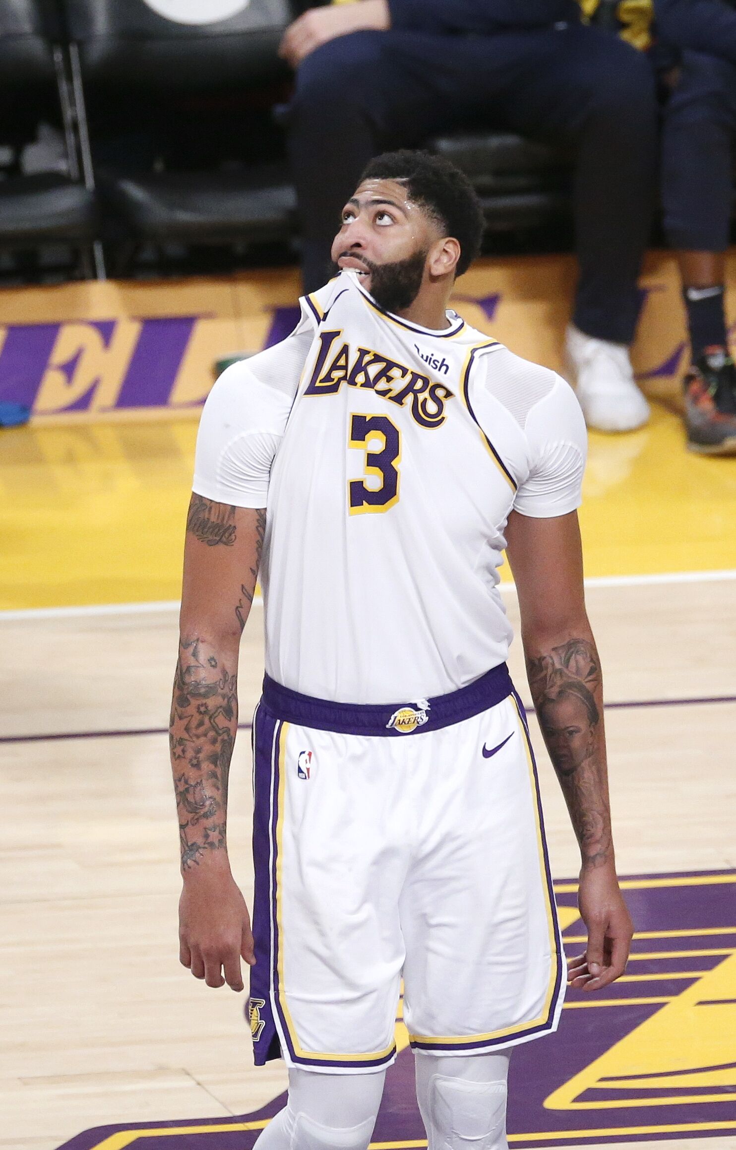 德甲替补戴帽，凯恩是继9分钟5球的莱万之后拜仁第二人（德甲替补戴帽！凯恩成继莱万9分钟五球后拜仁第二人）