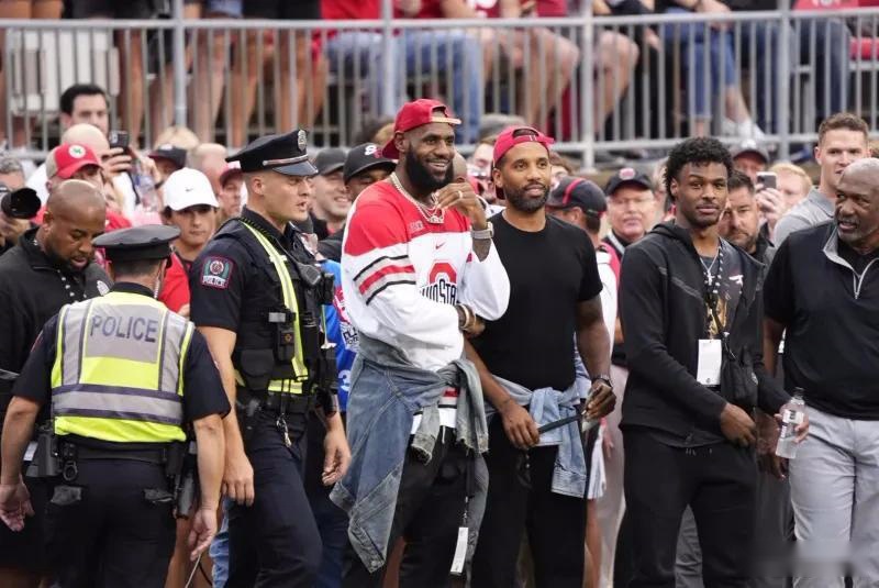 阿森纳近7场欧冠客场赢了6场，布鲁日今年欧冠丢24球为第二多（阿森纳近7个欧冠客场取6胜，布鲁日本季欧冠丢24球居第二多）