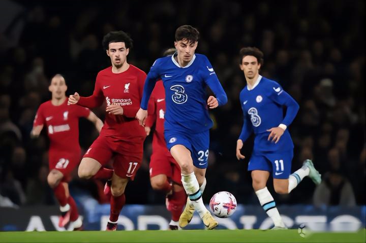 阿尔巴：亚马尔与梅西根本没有可比性；梅西是GOAT（阿尔巴：亚马尔无法与梅西相提并论，梅西才是史上最佳）